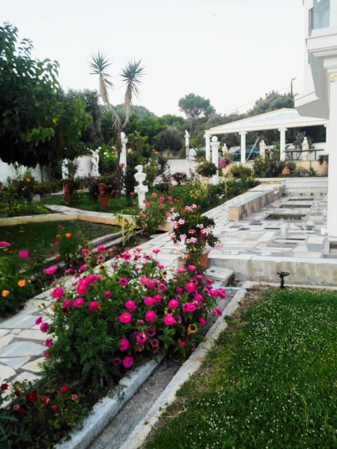 Villa Isabel Riza  Экстерьер фото
