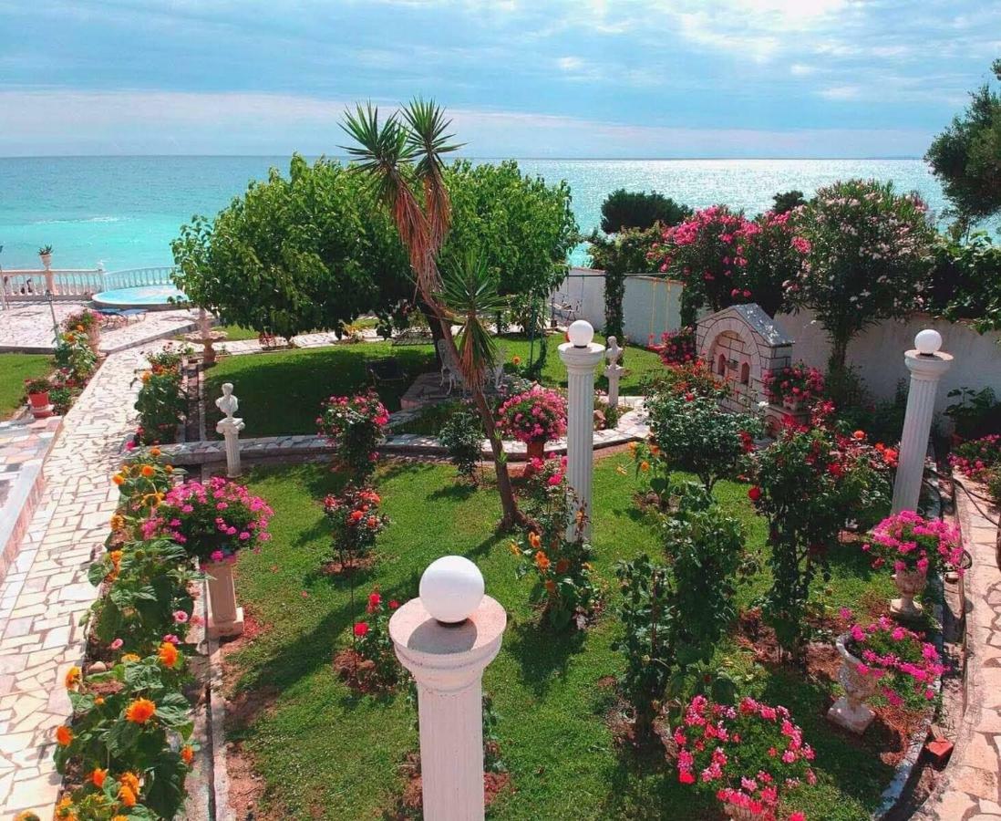 Villa Isabel Riza  Экстерьер фото